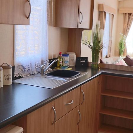 Palm 1 Park Home With Hot Tub 斯沃尼奇 外观 照片